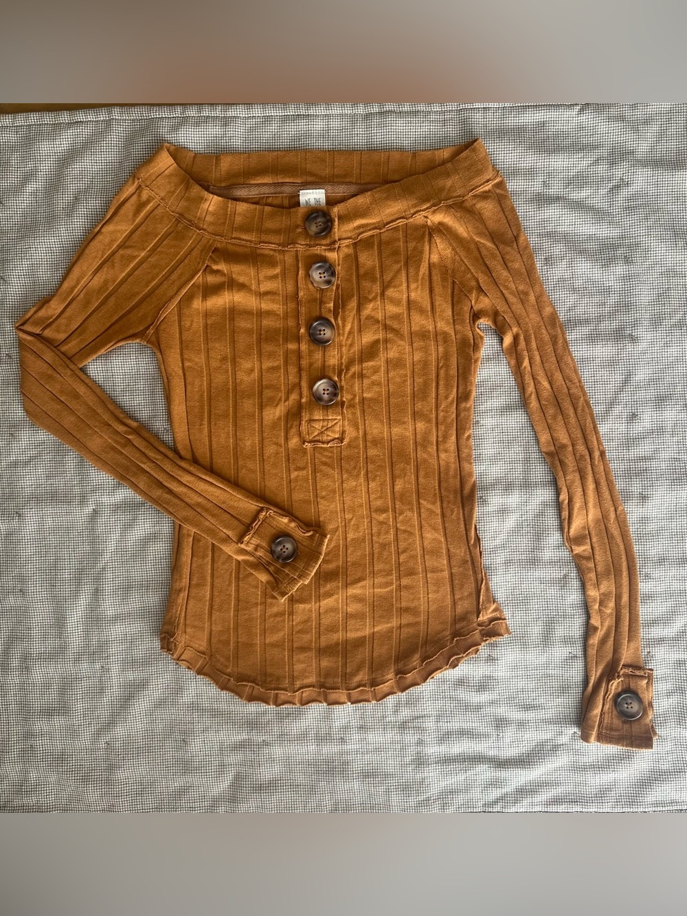 We The Free Ribbed On/Off-Shoulder Large Button Henley - Small